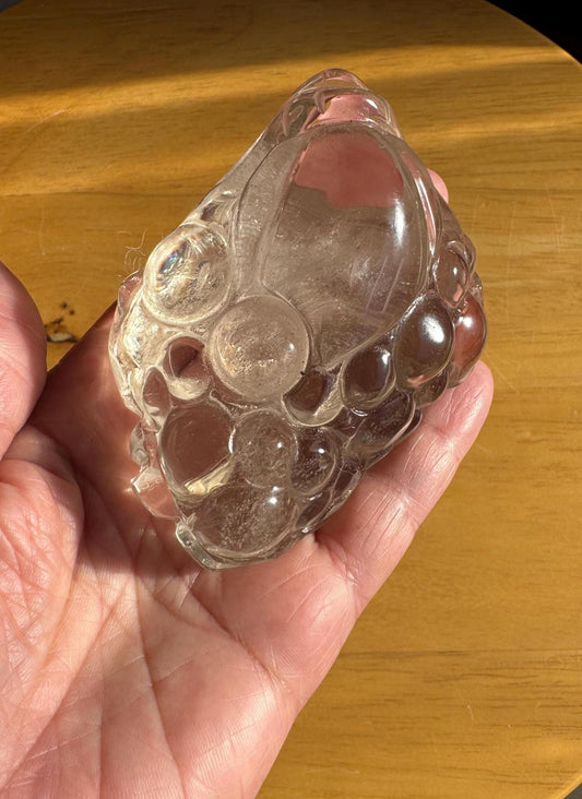 Hand-Carved Citrine Money Toad – Symbol of Prosperity