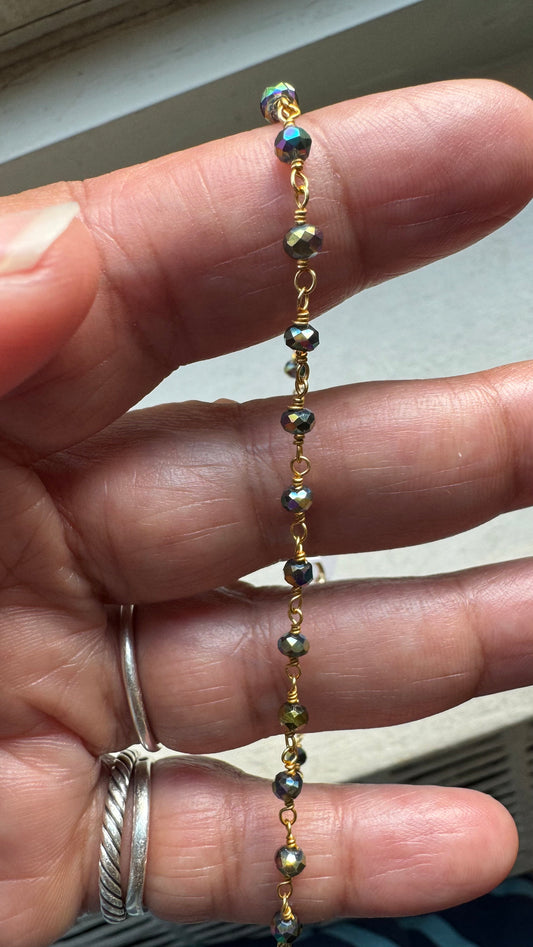 Beaded Anklet – Gold Wire with Iridescent Beads