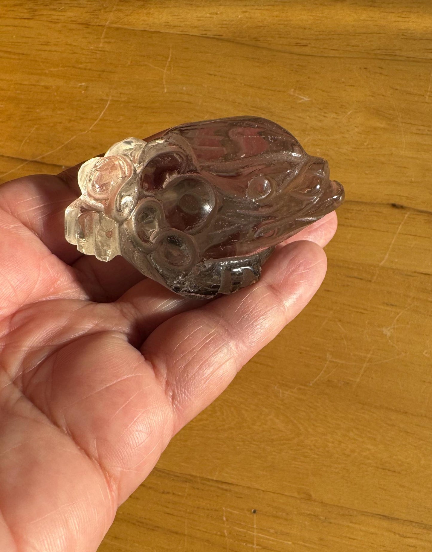 Hand-Carved Citrine Money Toad – Symbol of Prosperity