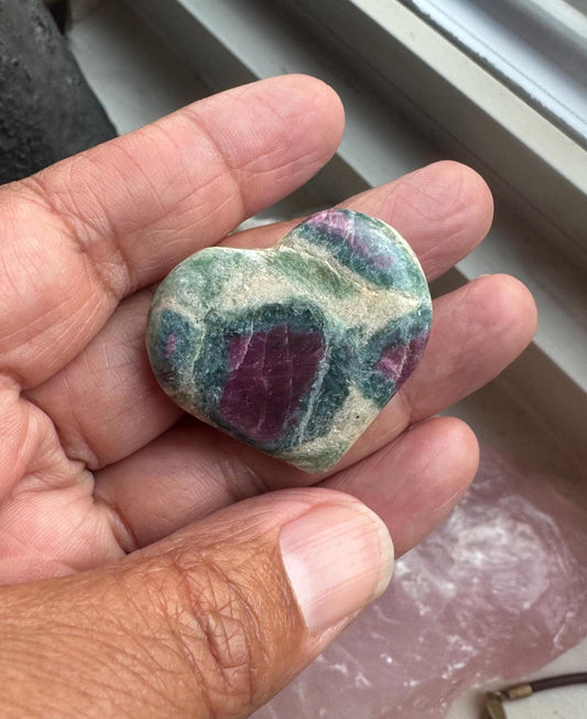Ruby in Fuchsite Heart – Stone of Emotional Harmony