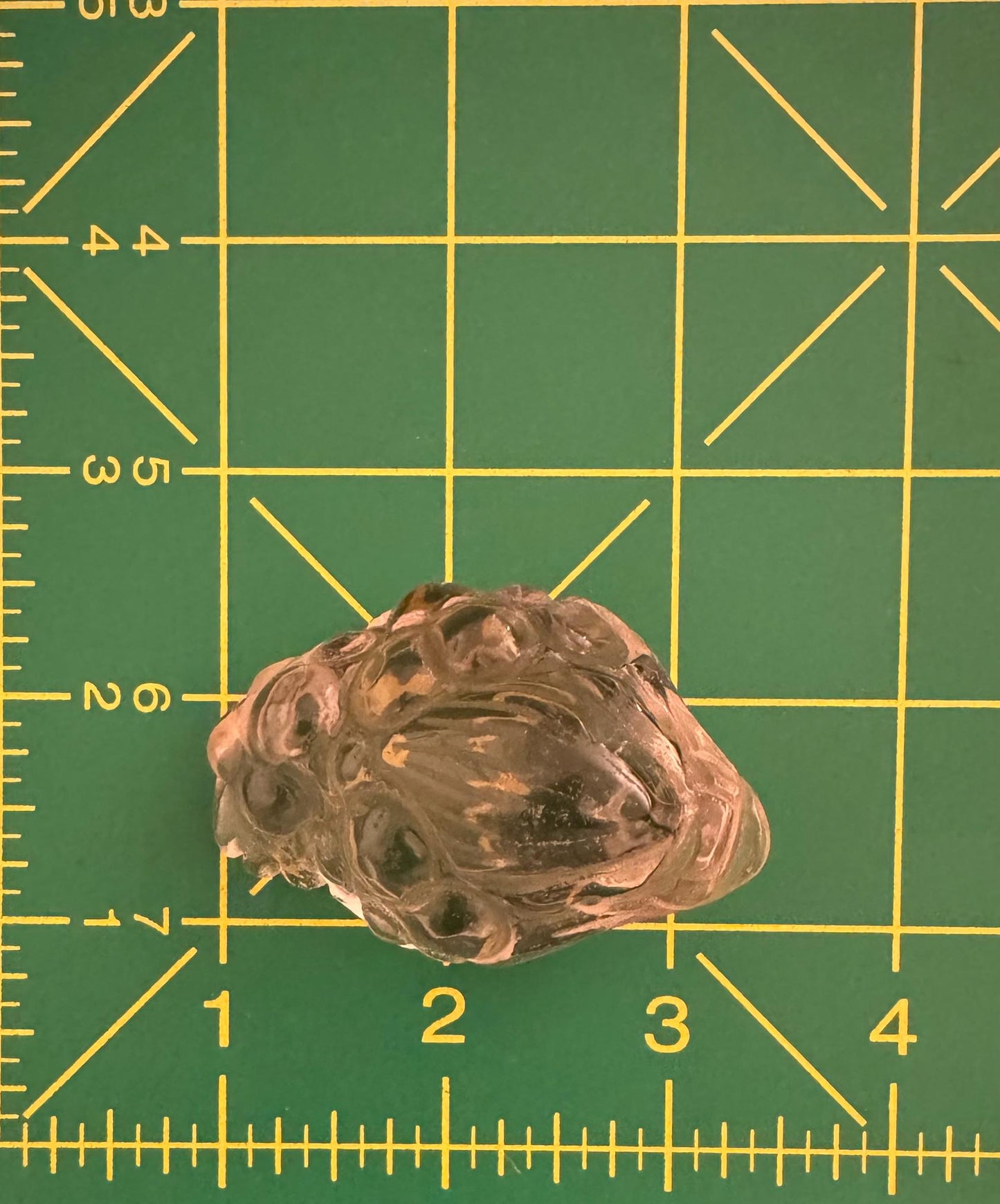 Hand-Carved Citrine Money Toad – Symbol of Prosperity